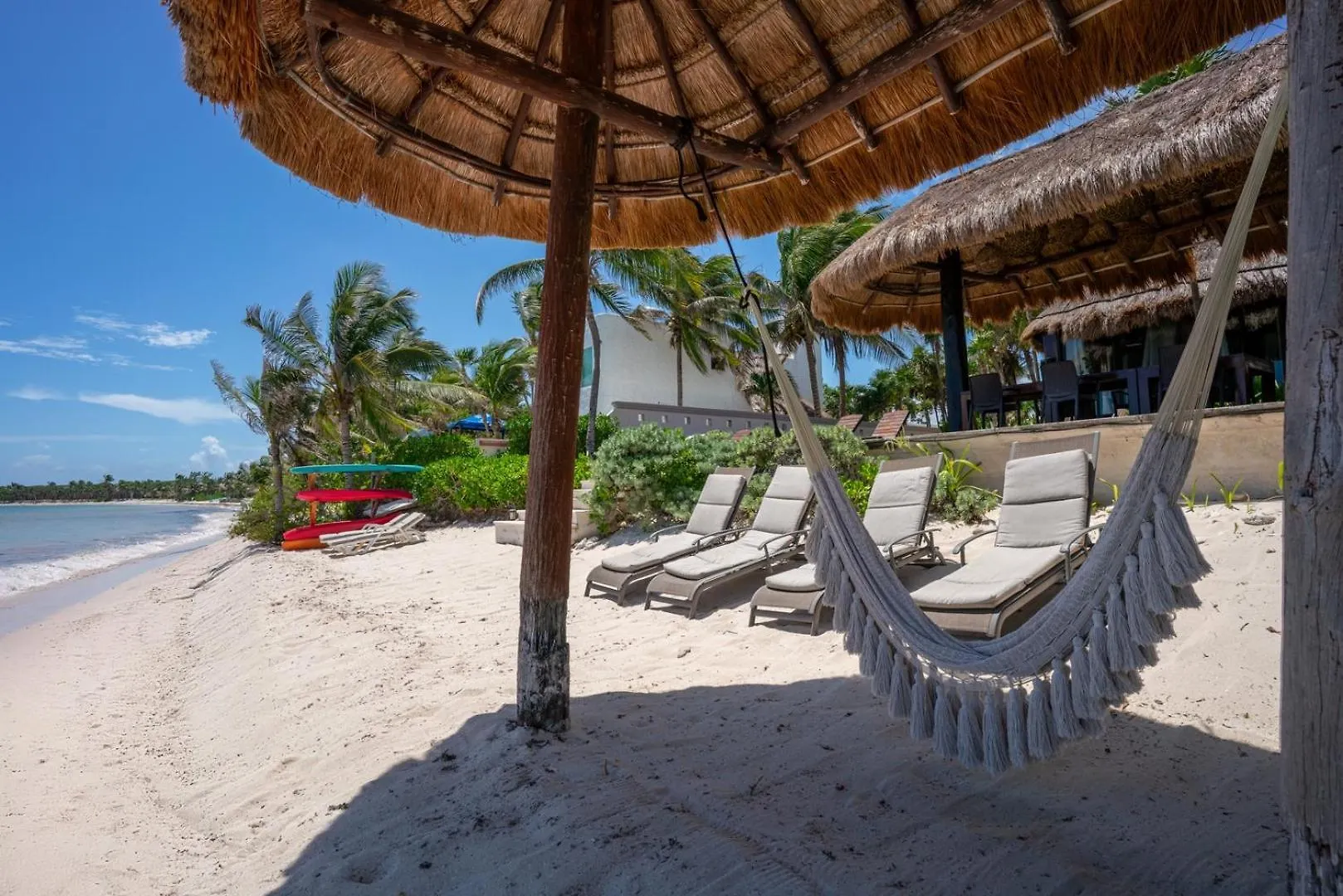 6Br Exclusive Beachfront Villa W/ Pool In Tulum Balcheil Mexico