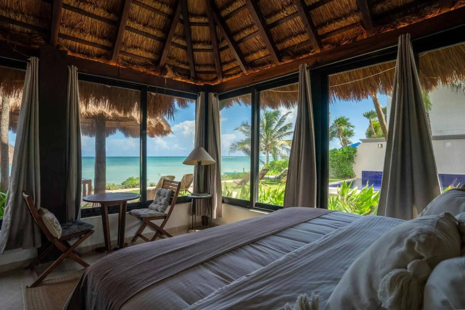 6Br Exclusive Beachfront Villa W/ Pool In Tulum Balcheil