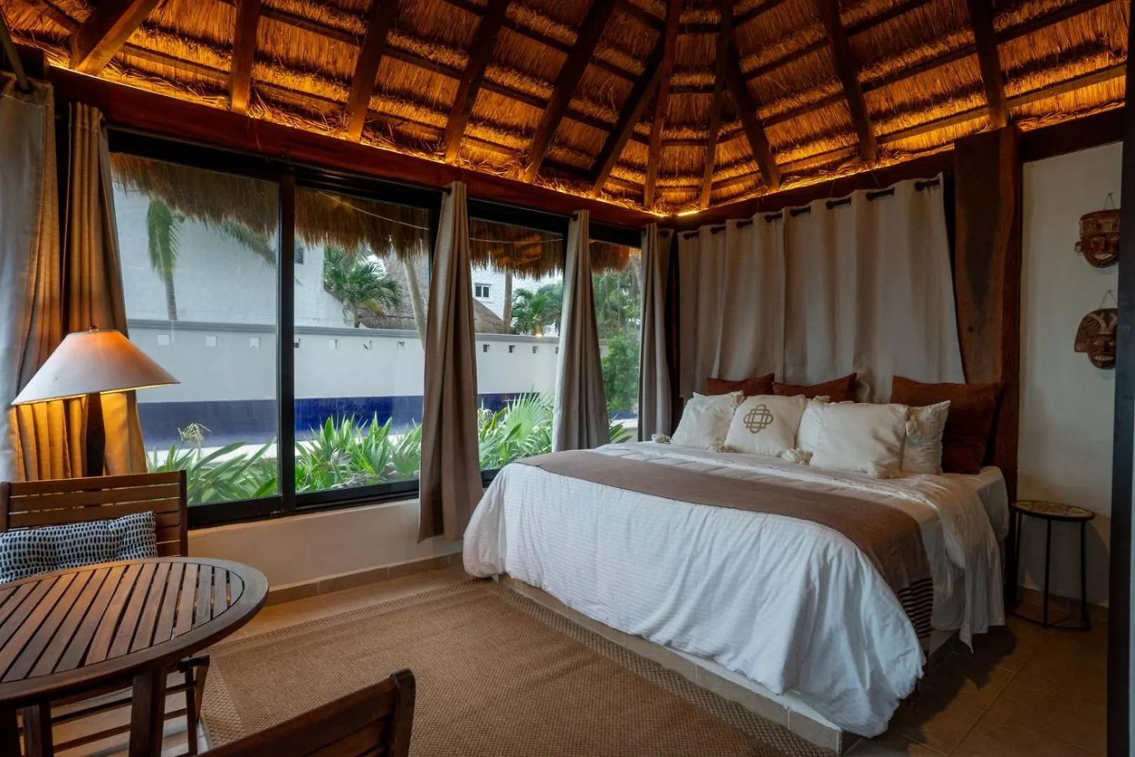 6Br Exclusive Beachfront Villa W/ Pool In Tulum Balcheil