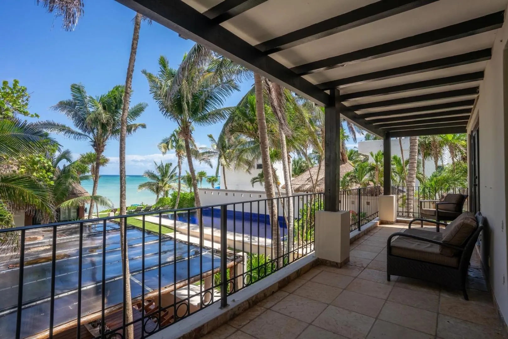 6Br Exclusive Beachfront Villa W/ Pool In Tulum Balcheil