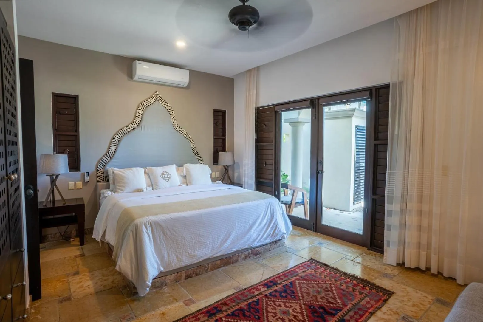 6Br Exclusive Beachfront Villa W/ Pool In Tulum Balcheil