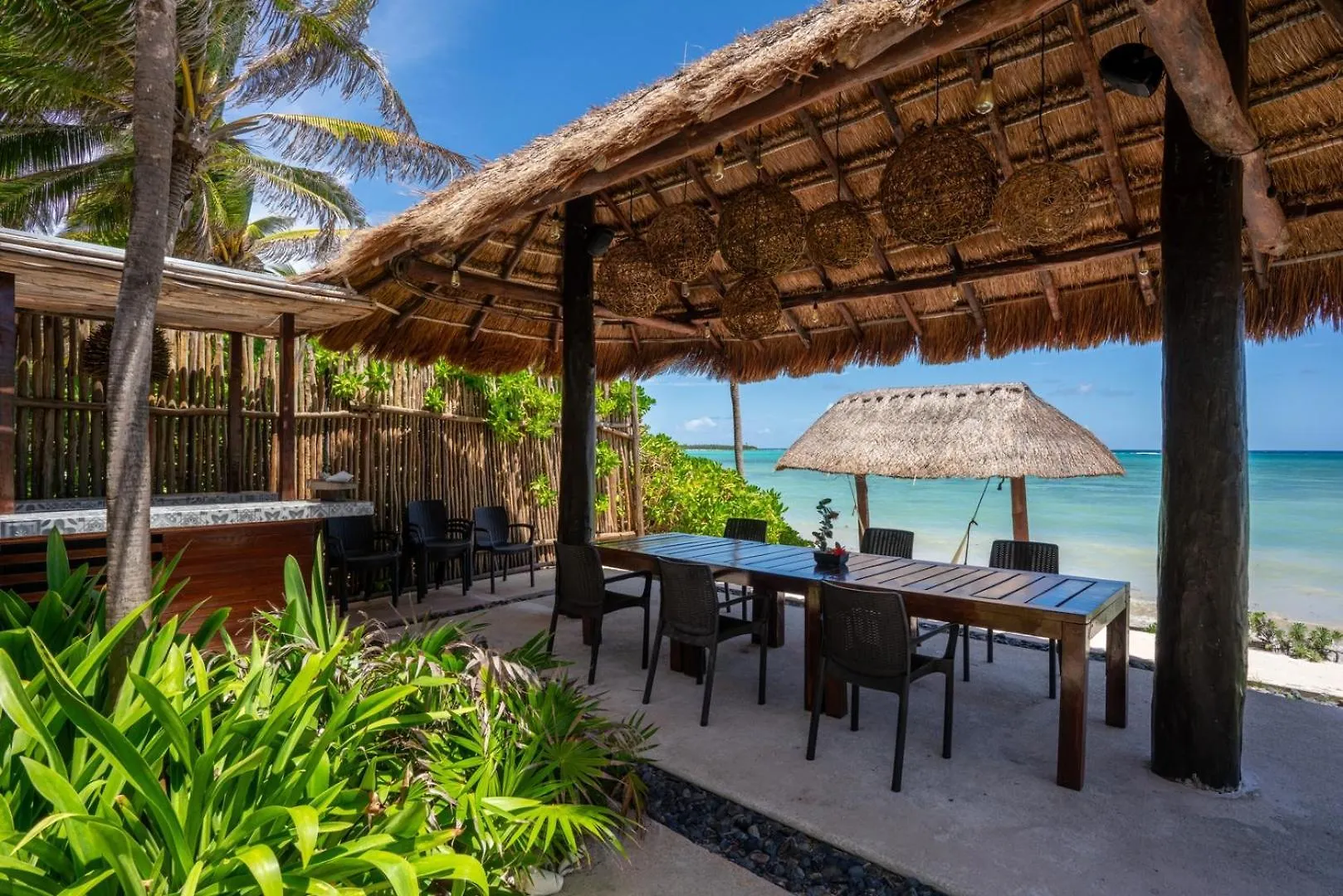 6Br Exclusive Beachfront Villa W/ Pool In Tulum Balcheil